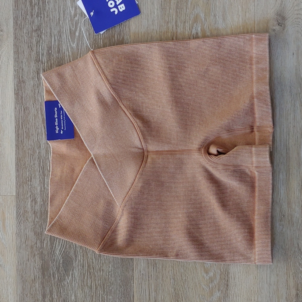 NWT JoyLab Women's High Rise Shorts Sand Brown Size XXS